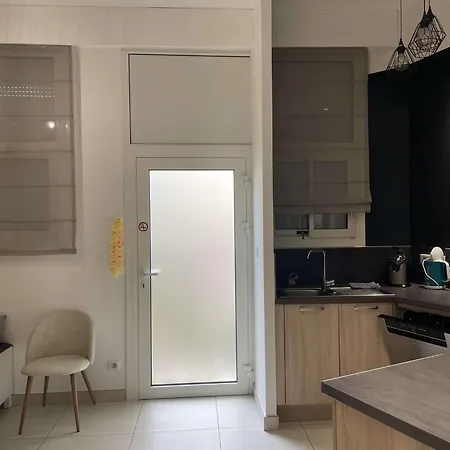 L'essenciel, Superbe Et Calme T2 Au Centre Historique Dijon