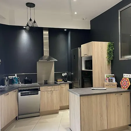 L'essenciel, Superbe Et Calme T2 Au Centre Historique Apartamento *